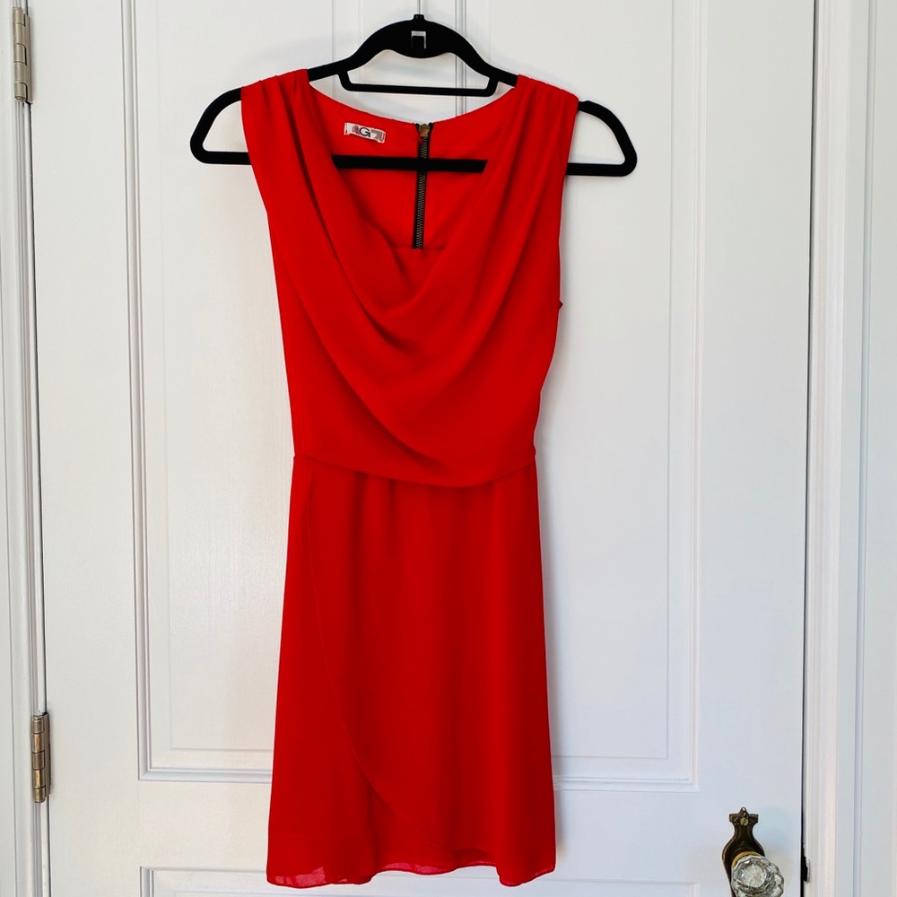 FANTASTIC RED DRESS